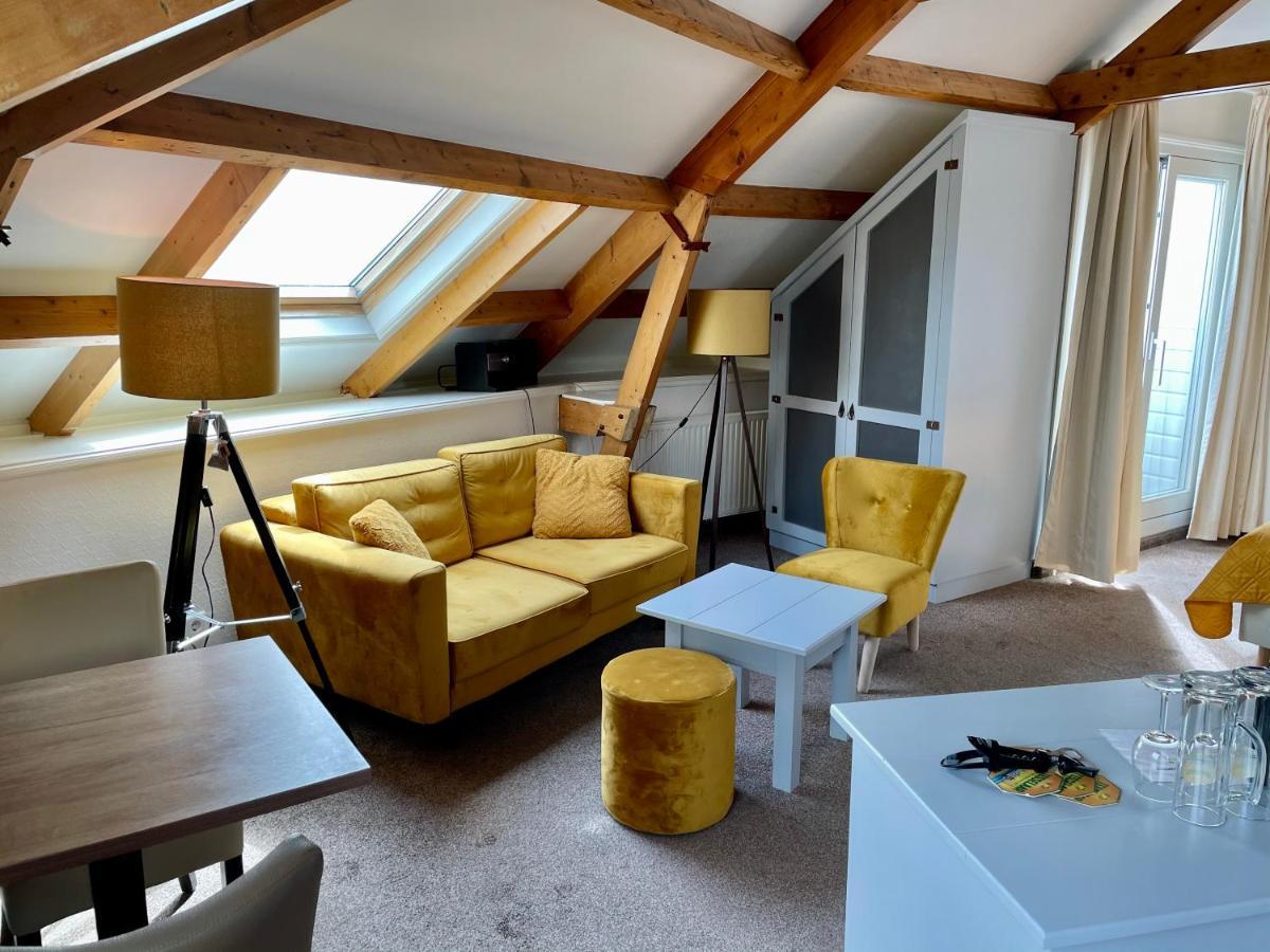 Havenhotel Texel Oudeschild Exteriör bild