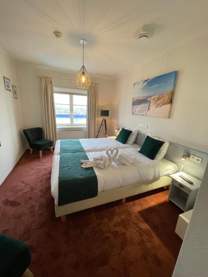 Havenhotel Texel Oudeschild Exteriör bild